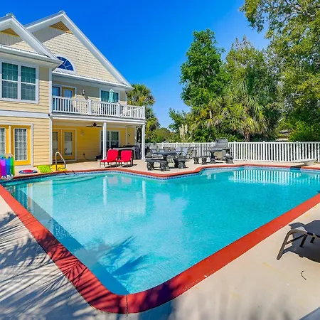 Murrells Inlet Escape With Private Pool And Grill